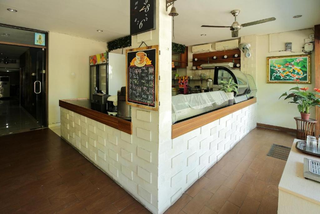 Tuban Torres Accommodation Kuta Lombok Eksteriør billede