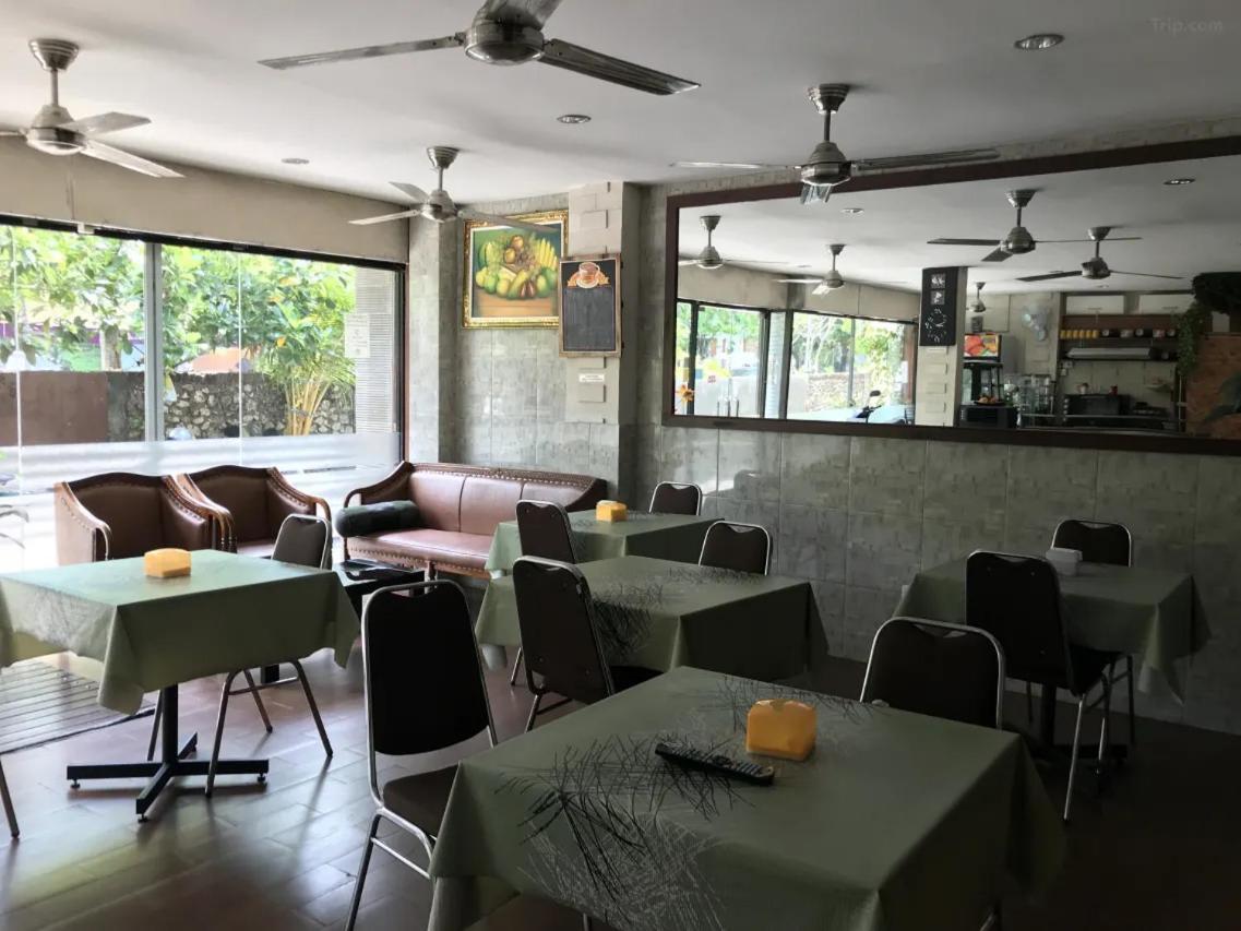 Tuban Torres Accommodation Kuta Lombok Eksteriør billede